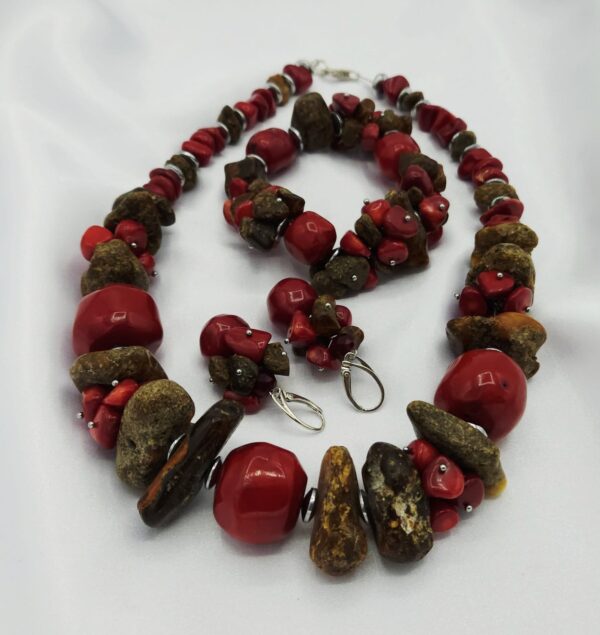 Zestaw z koralem, bursztynem i hematytem